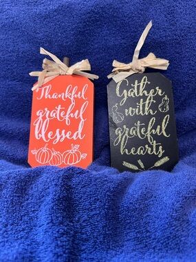 Thankful Grateful Blessed & Gather With Grateful Hearts Tags - Wooden.  Like New